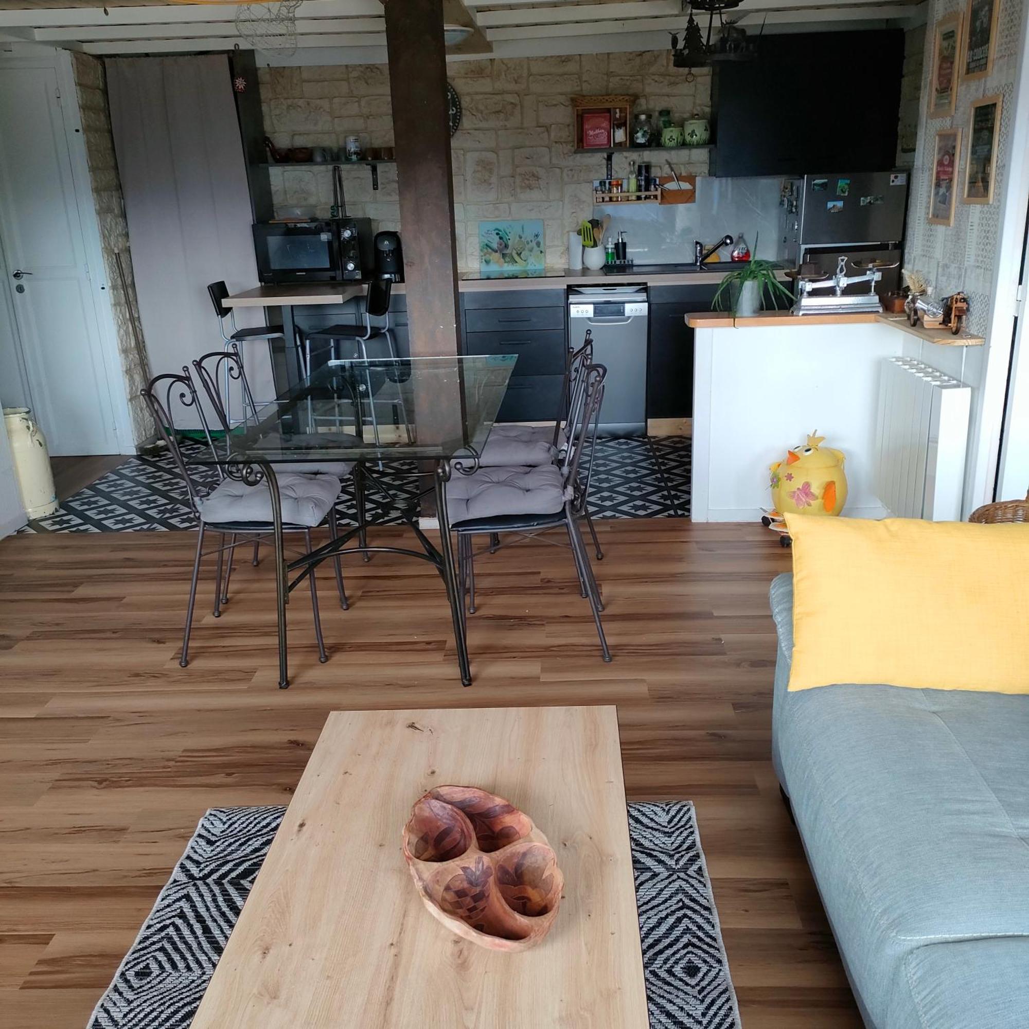 Grand Appartement Vue Magnifique Murat-le-Quaire Zewnętrze zdjęcie